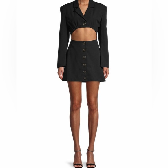 DANIELLE BERNSTEIN Dresses & Skirts - Danielle Bernstein cut out long sleeve stretch blazer dress